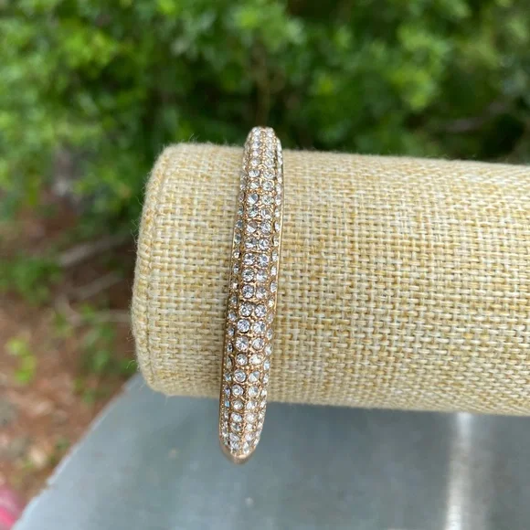 Gold & Crystals Hinged Bracelet - Picture 3 of 5